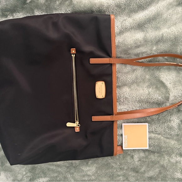 Michael Kors Jet Set Nylon Tote Black Brown Leather Trim Gold Hardware Bag - Picture 1 of 4